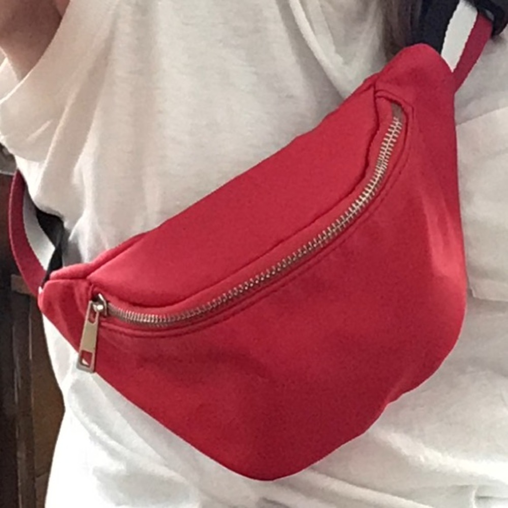 Small belt bag / Fanny pack from L.A Express